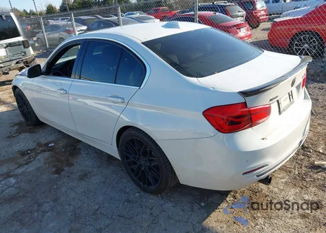 2016 BMW 340I xDrive z USA, uszkodzony, nr VIN WBA8B7C54GK703349